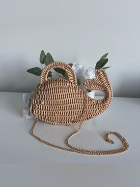 TOMMY BAHAMA RATTAN WICKER WHALE HAWAII CROSSBODY BAG CLUTCH TOP HANDLE NWT